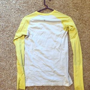 Lululemon Long Sleeve Crew Neck